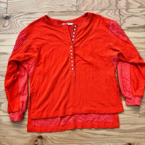 Free People Tops - Free People Boxy Orange Henley - size XS​